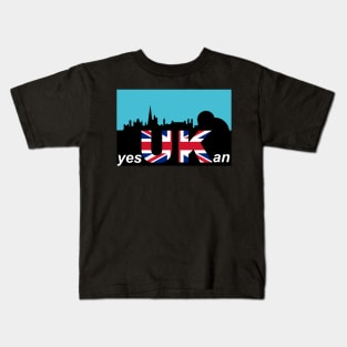 UK, flag, London cityscape Kids T-Shirt